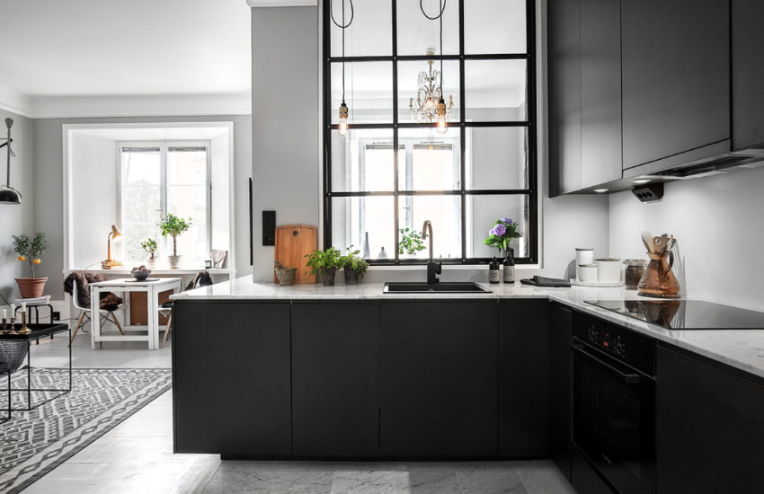 Grey & Black Cabinets For Gorgeous Look