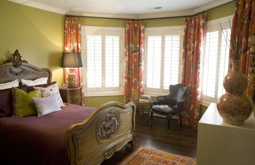 Combining Plantation Shutters & Window Curtains