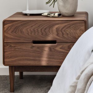 Alira Bedside