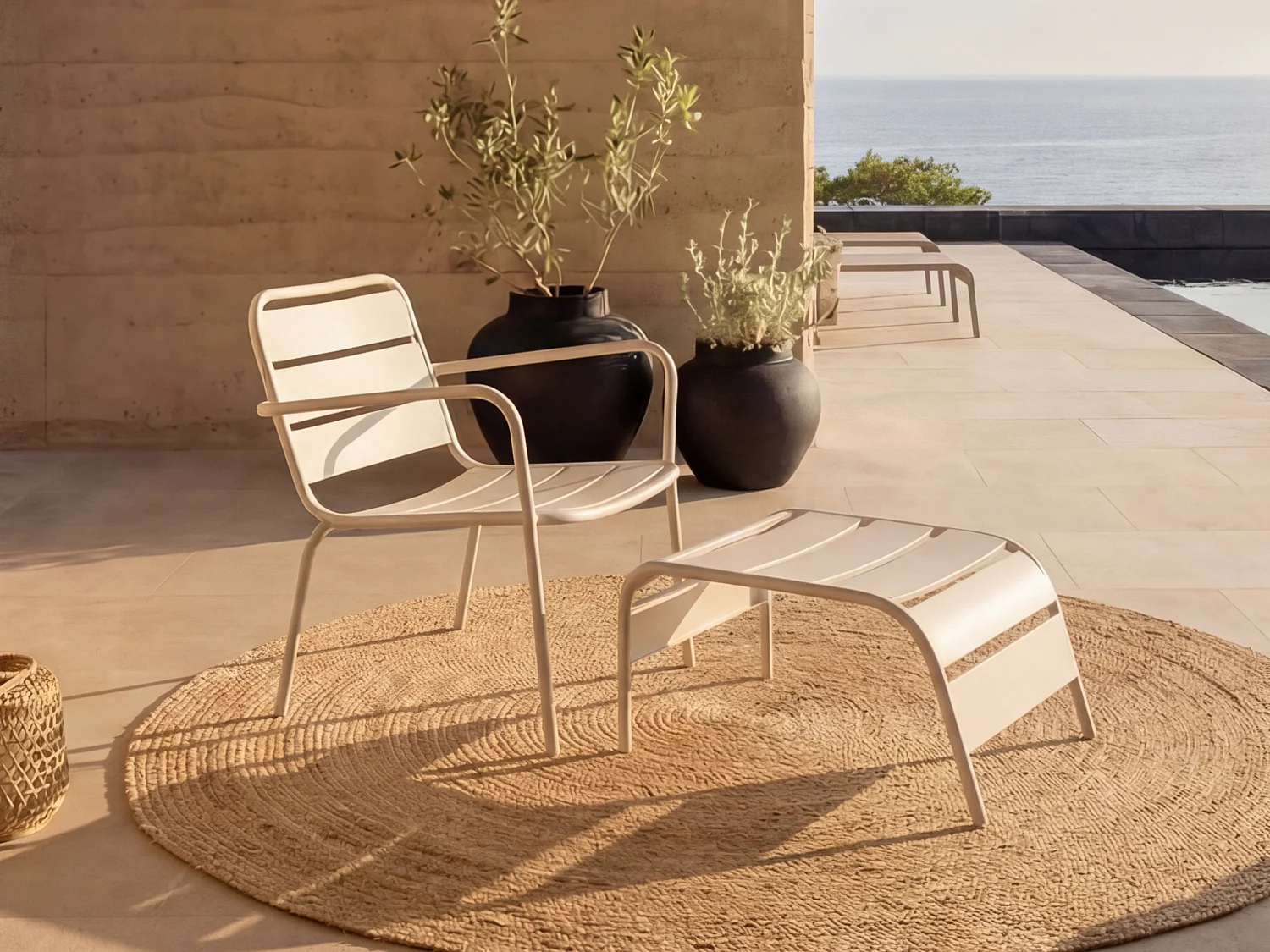Beige Garden Armchair with Footrest