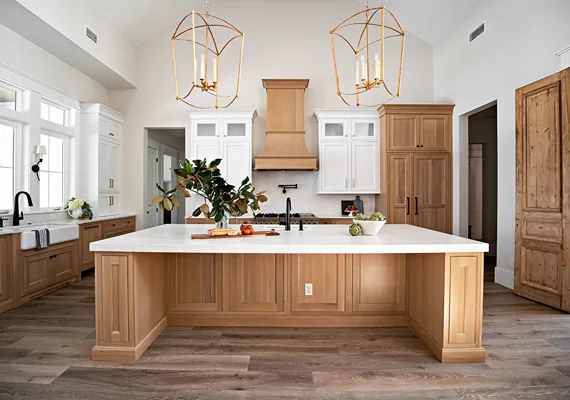 Custom Kitchen Cabinets