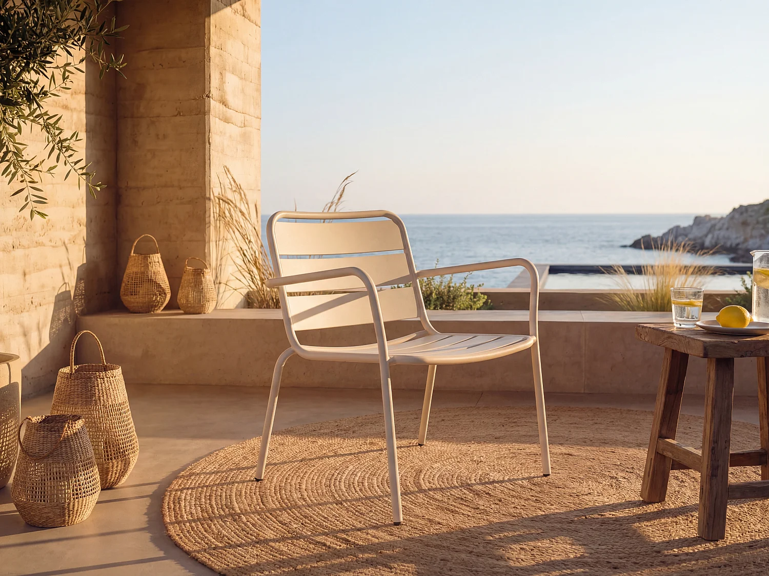 Low stacking metal garden armchair Beige MIRMANDE